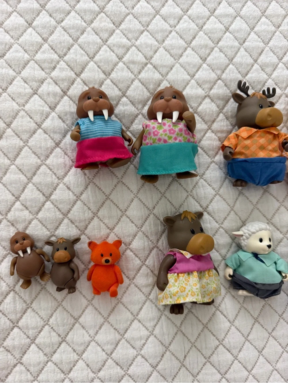 Li’l Woodzeez Animal Figures Lot.